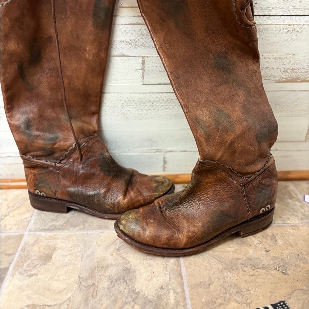 Bed‎ Stu Manchester size 9 womens genuine leather boots lace up toe boots brown
